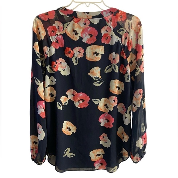 Cabi Black Blouse Poppy Floral Popover Navy Medium‎ - Picture 2 of 9